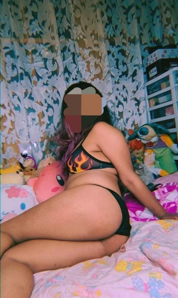 Ashu – Indian escort in Pune — 5 / 6