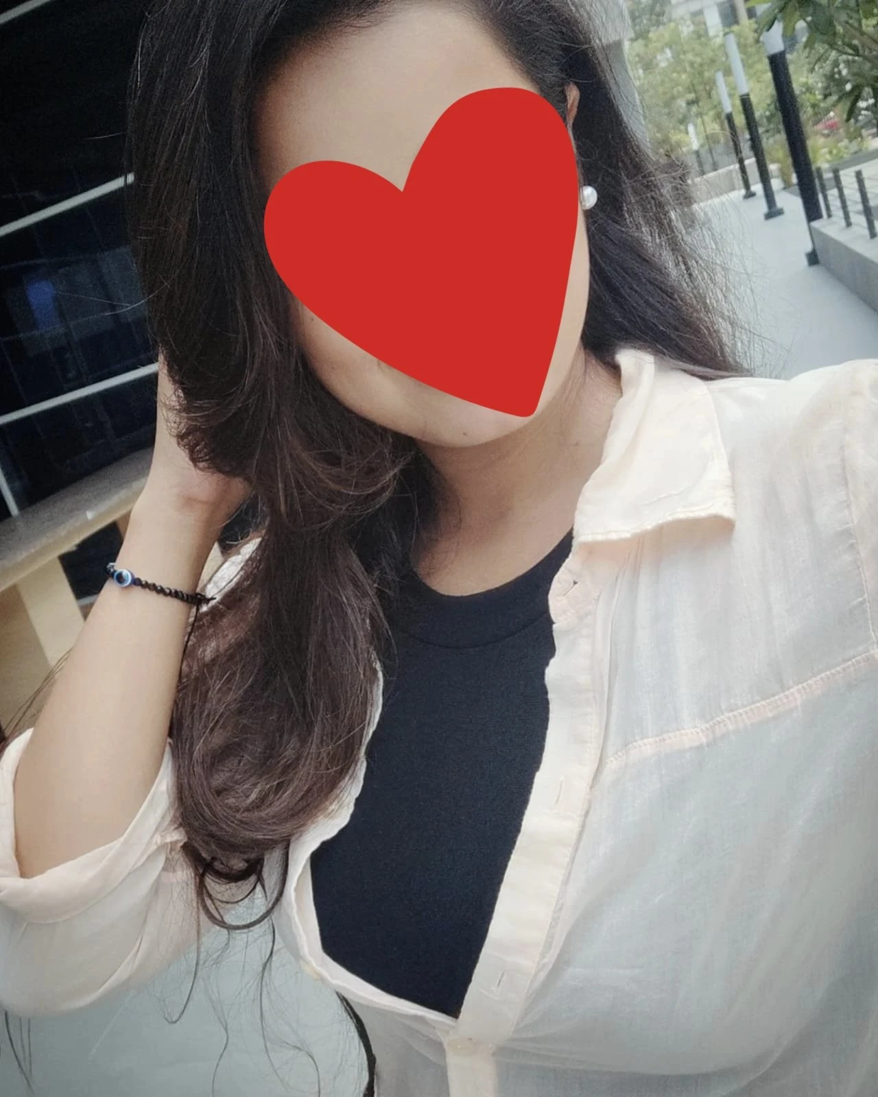 TRISHA ( REAL MEET &CAM SHOW) – Indian escort in Pune — 2 / 3