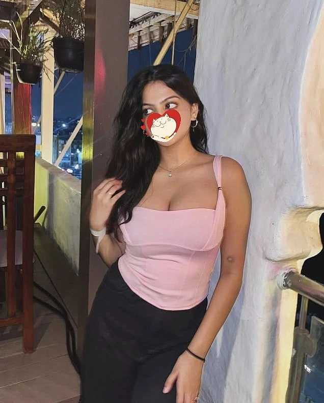 Riya Cam Show Meet, Escort – Nepalese escort in Kathmandu — 4 / 5