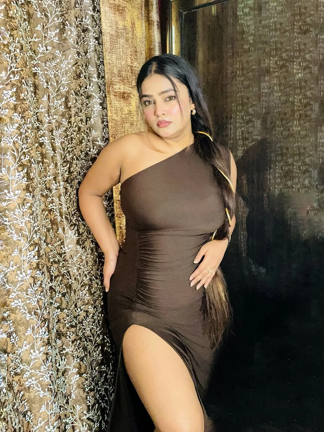 Anvi – Indian escort in Navi Mumbai — 2 / 6