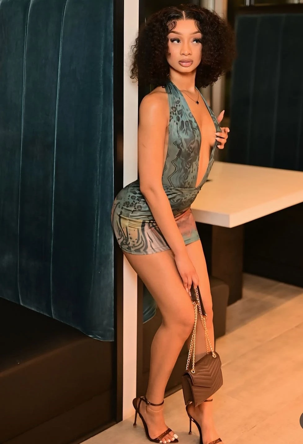African Sexy Girl – South African escort in Hyderabad — 3 / 5