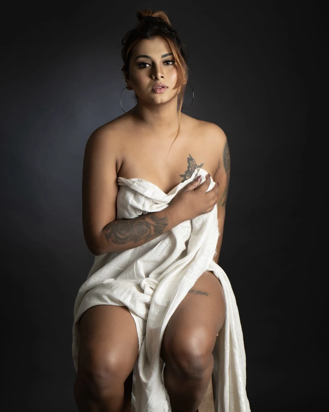 WEB-SHOW WITH SHREYA (face confirm free) – Indian escort in Mumbai — 3 / 7