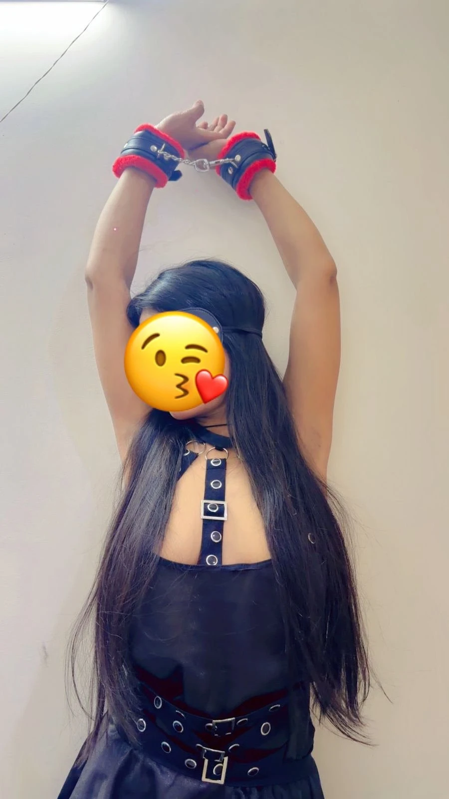 Nishika bdsm queen Cam and Real Meet – Indian escort in New Delhi — 8 / 14