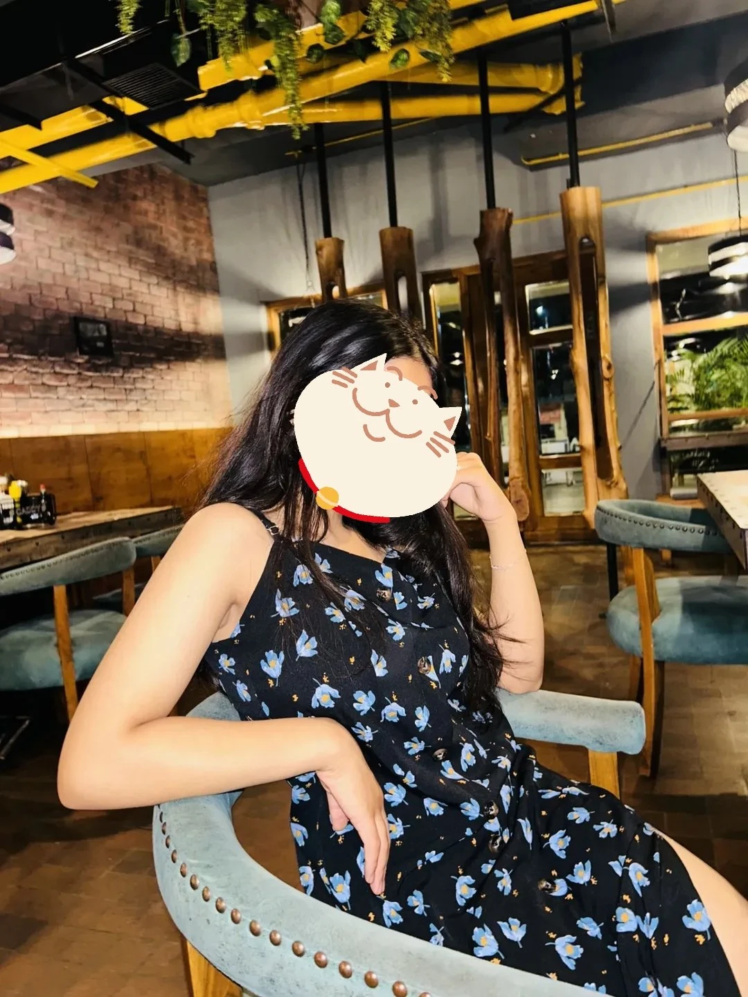 Sania No Cash – Indian escort in Hyderabad — 1 / 4