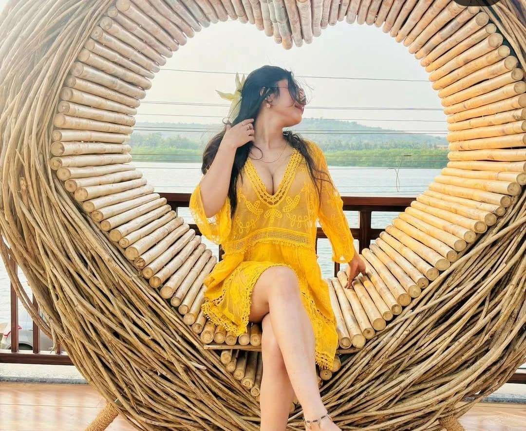 Verified High Profile Indian – Indian escort in Mumbai — 1 / 6