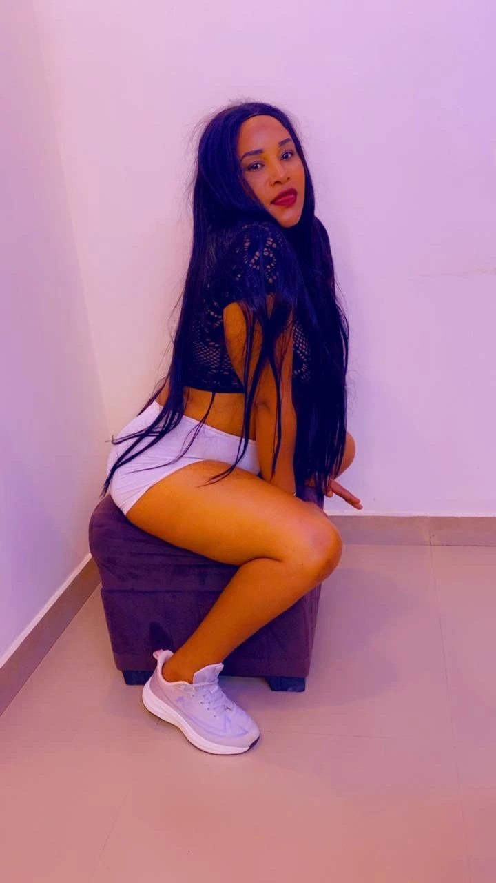 Tallia – South African escort in Jaipur — 2 / 6