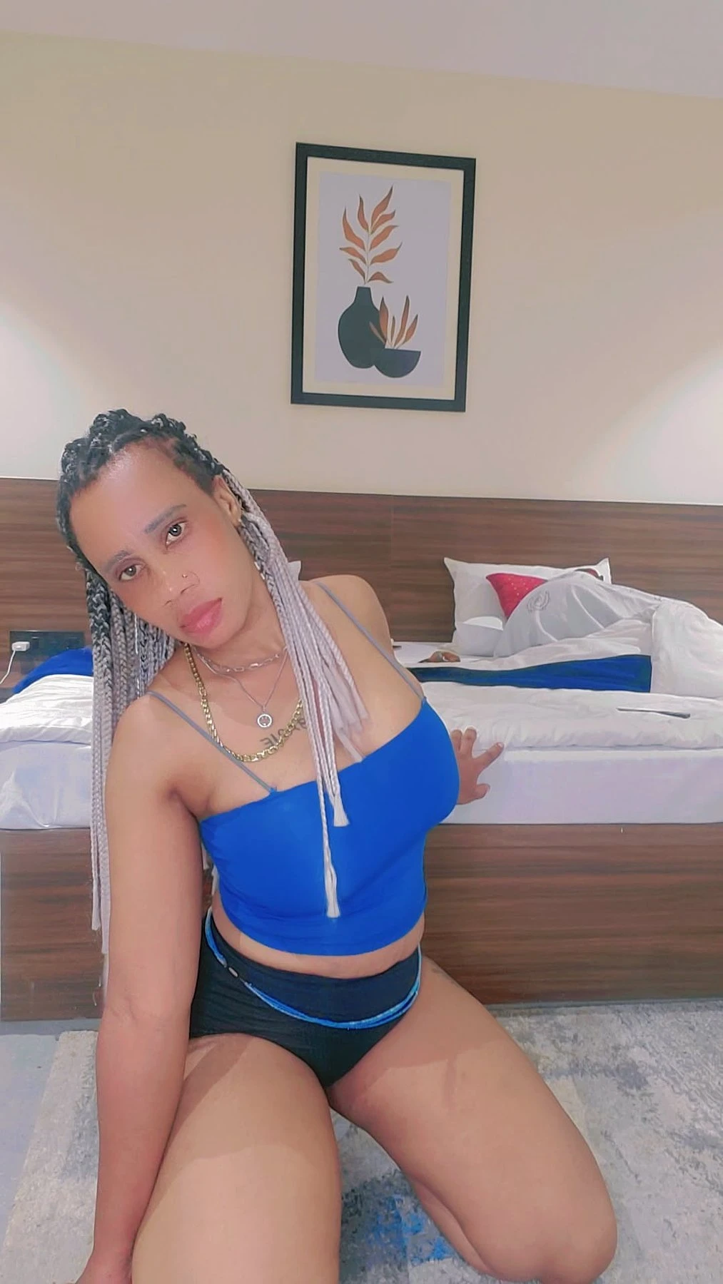 Nina Sexy Babe 63053//89506 – Rwandan escort in Pune — 6 / 7