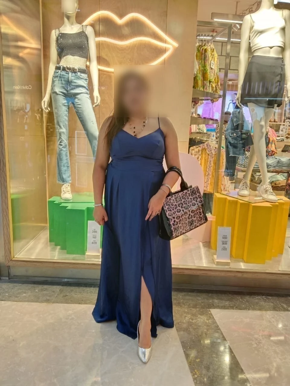 Sexy Escorts In Delhi; 3*, 4*, 5* Hotel – Indian escort agency in New Delhi — 5 / 6