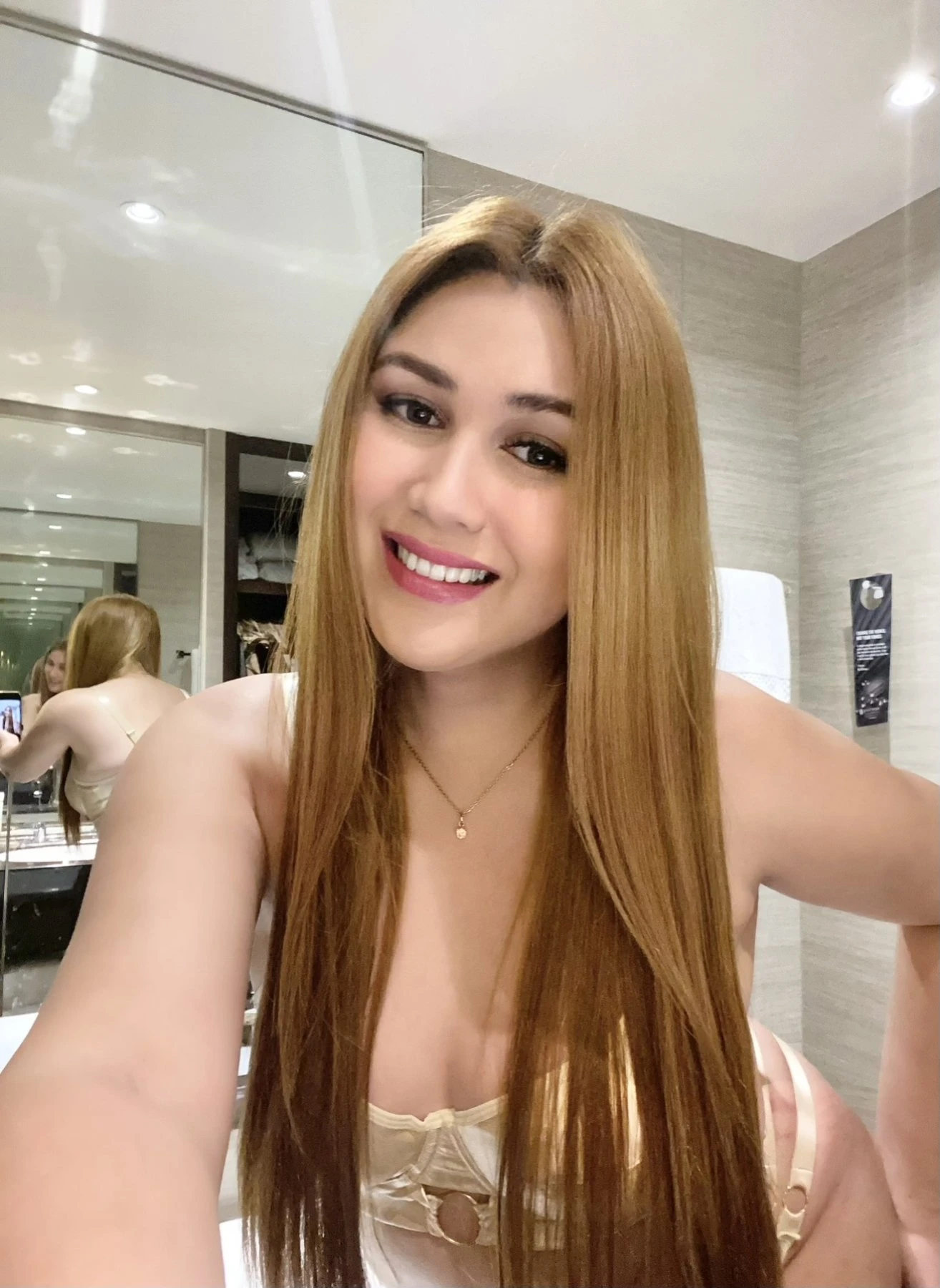 (BEST REVIEWED) Fuckable Tight Pussy – Belizean escort in Mumbai — 19 / 22