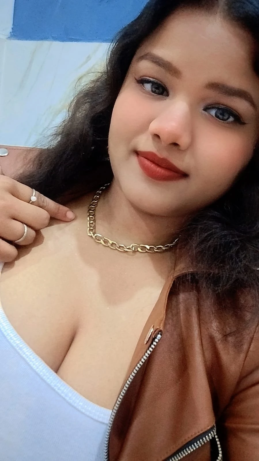 Sristi – Indian escort in Jaipur — 1 / 23