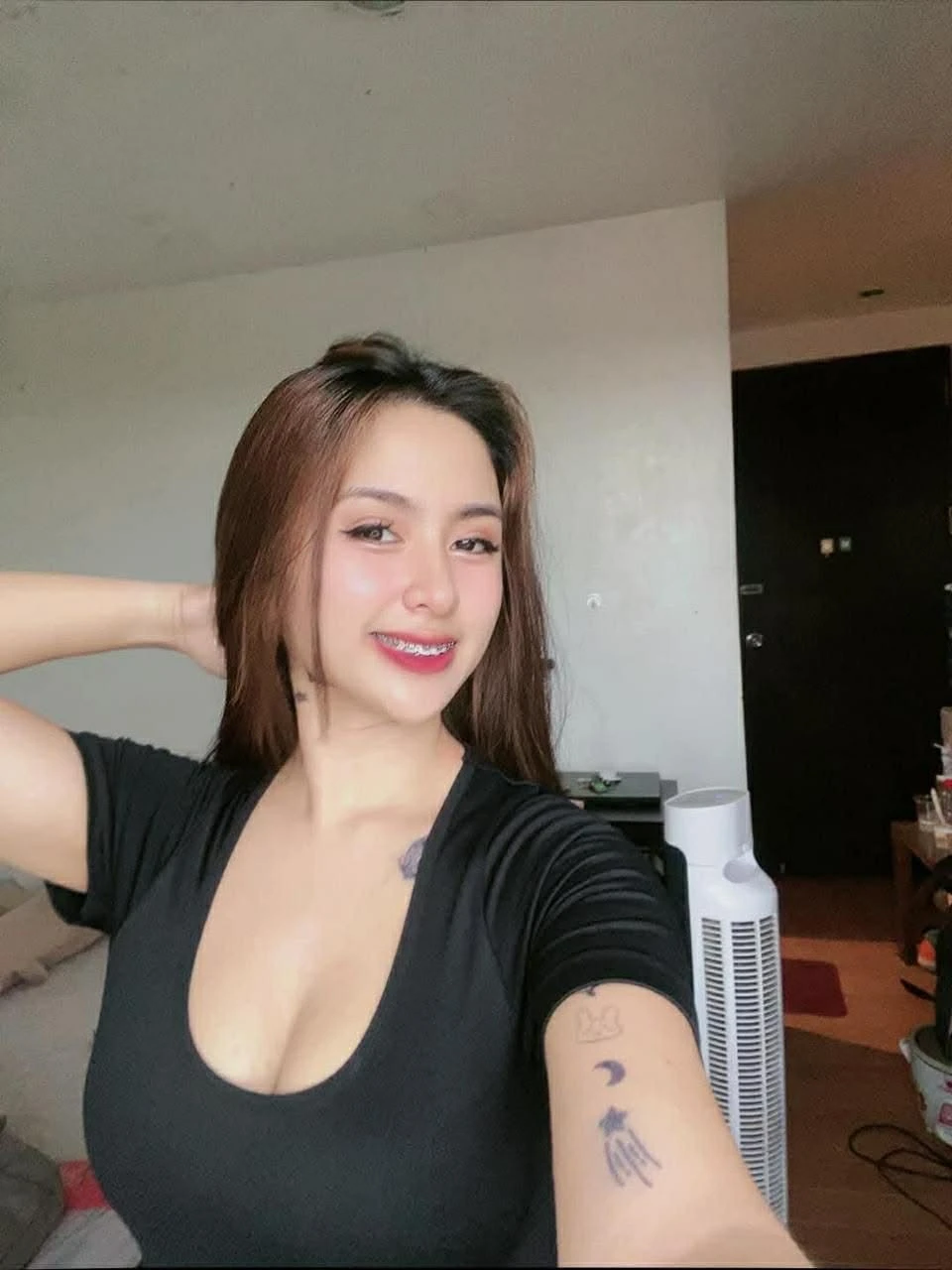 Laline – Russian escort in Montenegro — 2 / 5