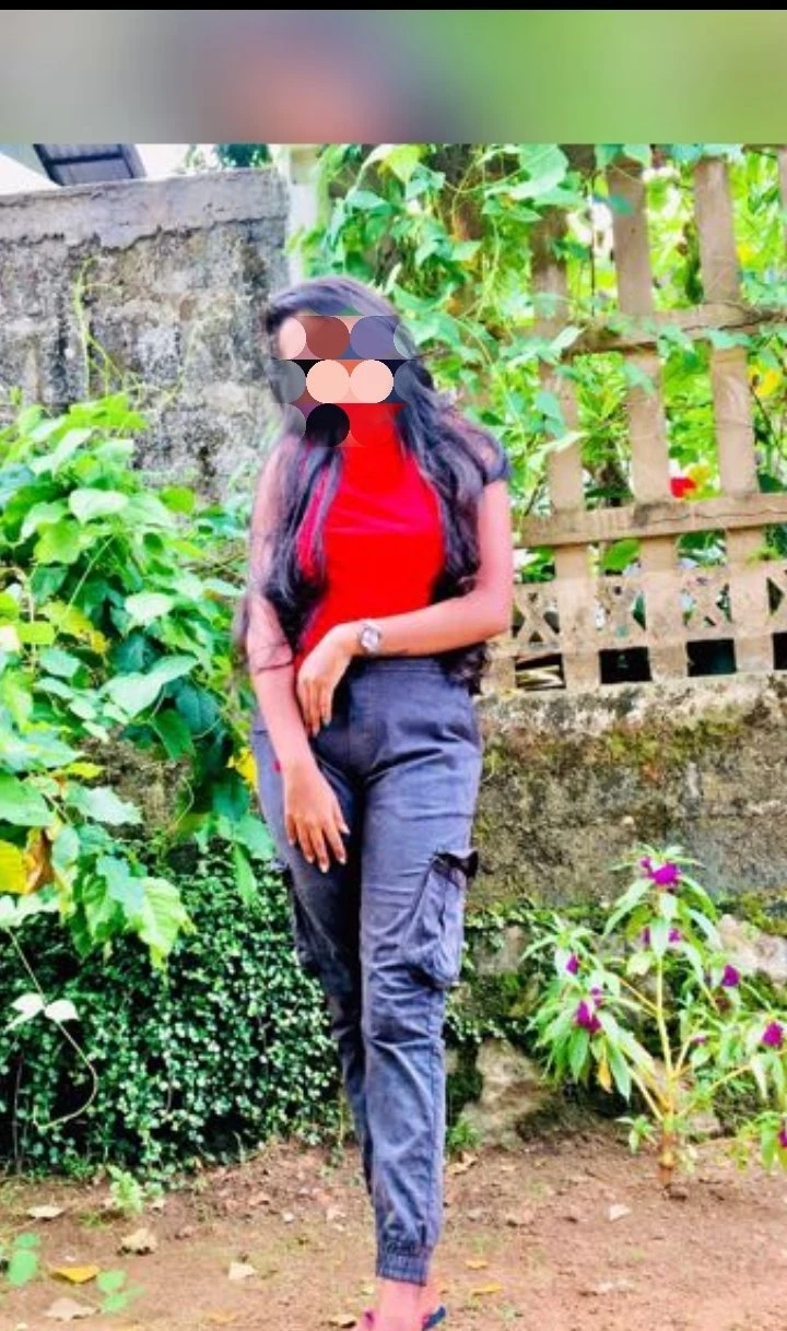 Anju – Sri Lankan escort in Colombo — 2 / 4