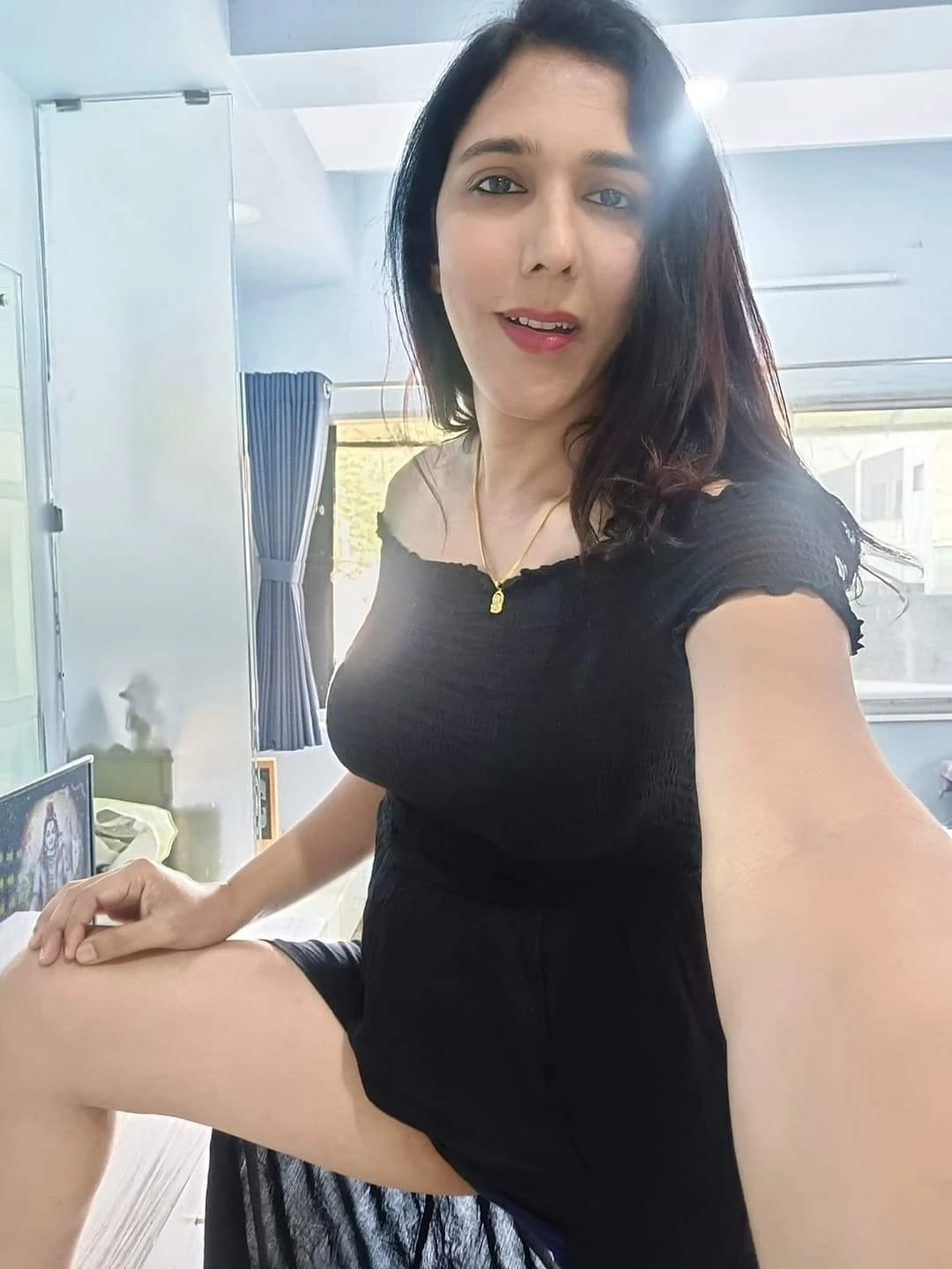 Alishapatel – Indian escort in Surat — 2 / 10