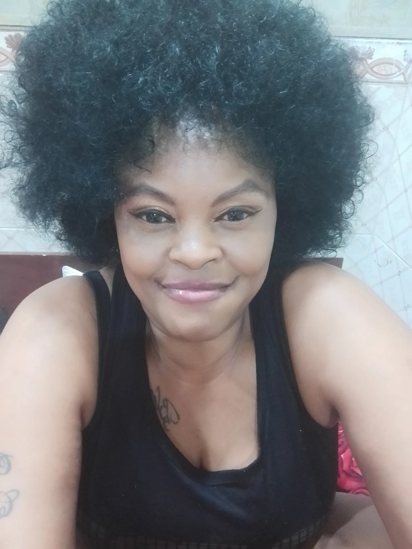 Stacy – Ethiopian escort in New Delhi — 4 / 6