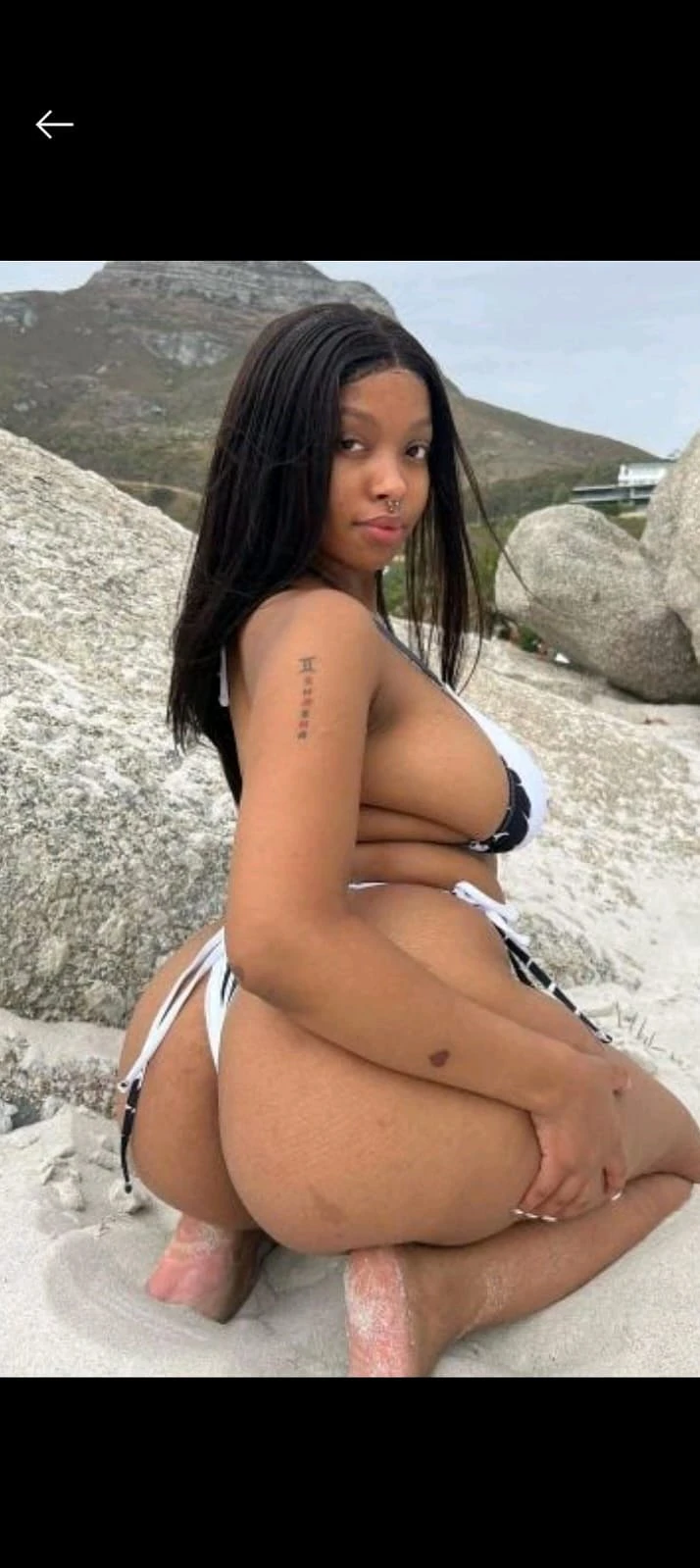 African Marinah +91//873190//2358 – escort in Mumbai — 5 / 6