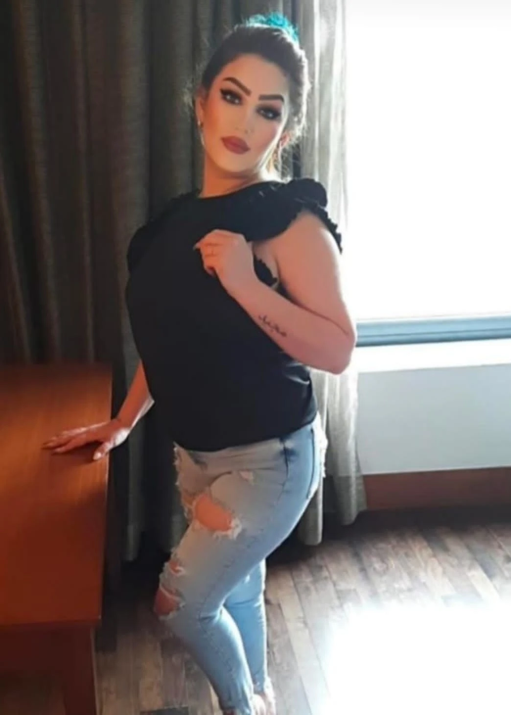 Delhi Russian Escort 5 Star Luxury Hotel – Russian escort in New Delhi — 4 / 6