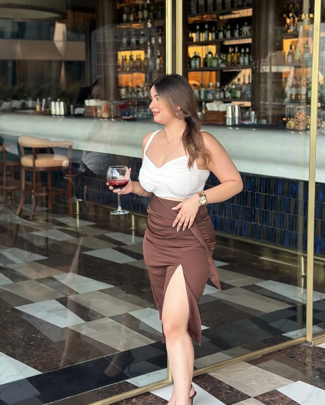Hiral – Indian escort in Lucknow — 4 / 7