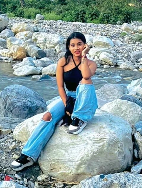 VARSHA ESCORTS CASH ON HAND JAIPUR – Indian escort in Jaipur — 2 / 3