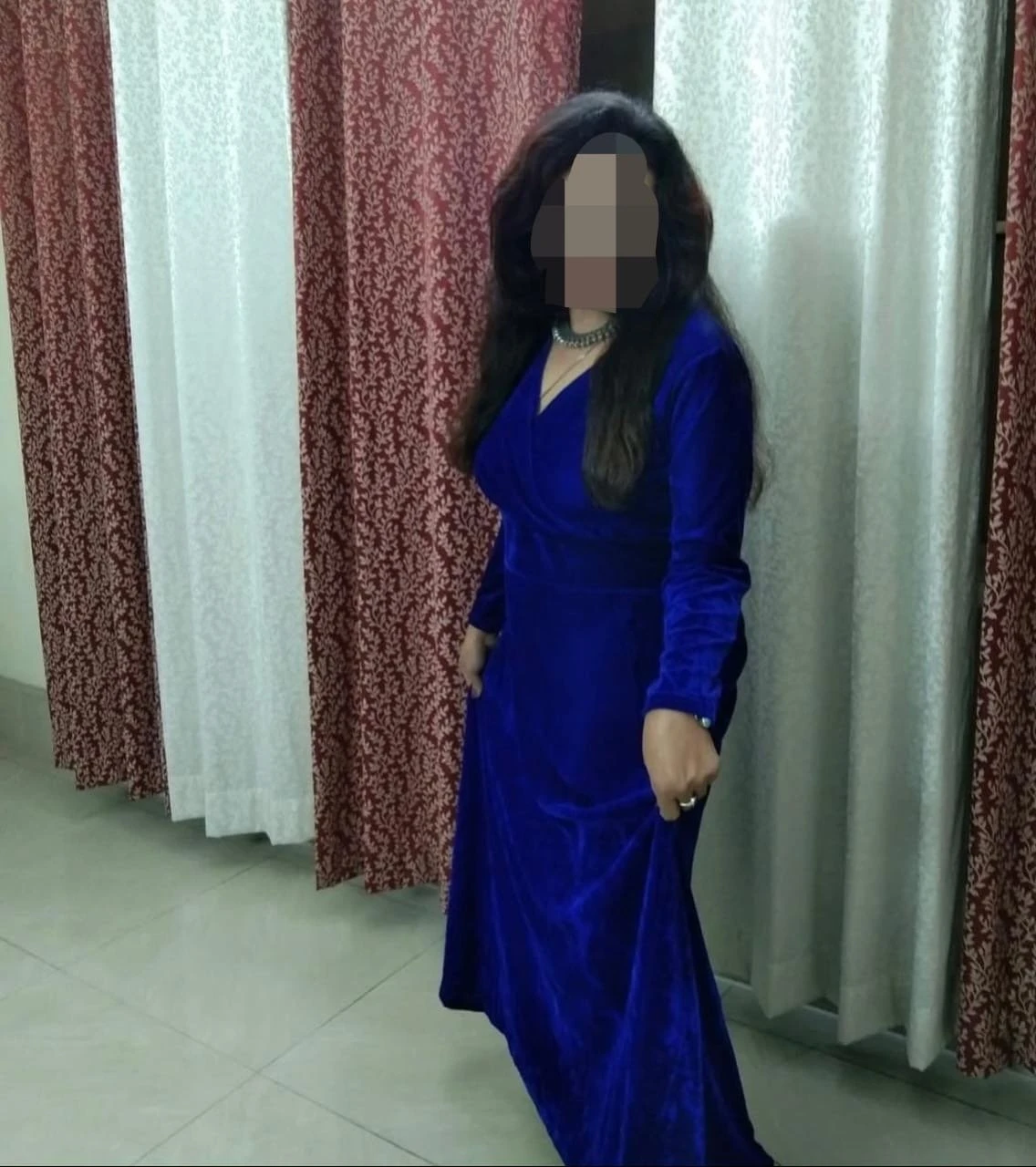 Tanushree Bhabhi real fun cam – Indian escort in New Delhi — 2 / 9