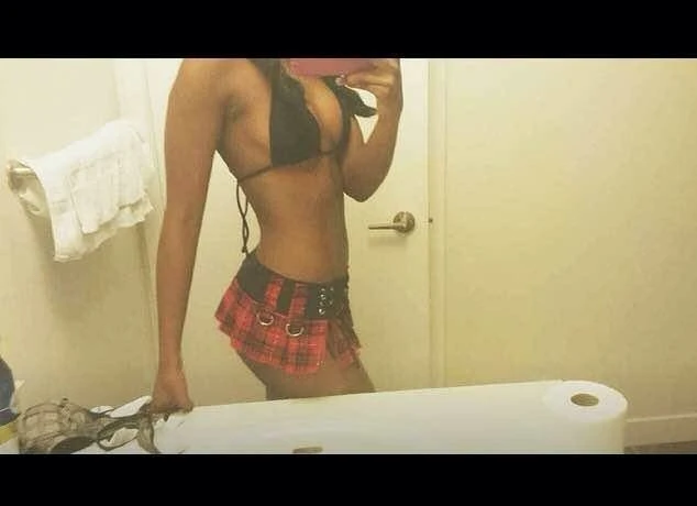 Destiny – American escort in New Delhi — 5 / 6