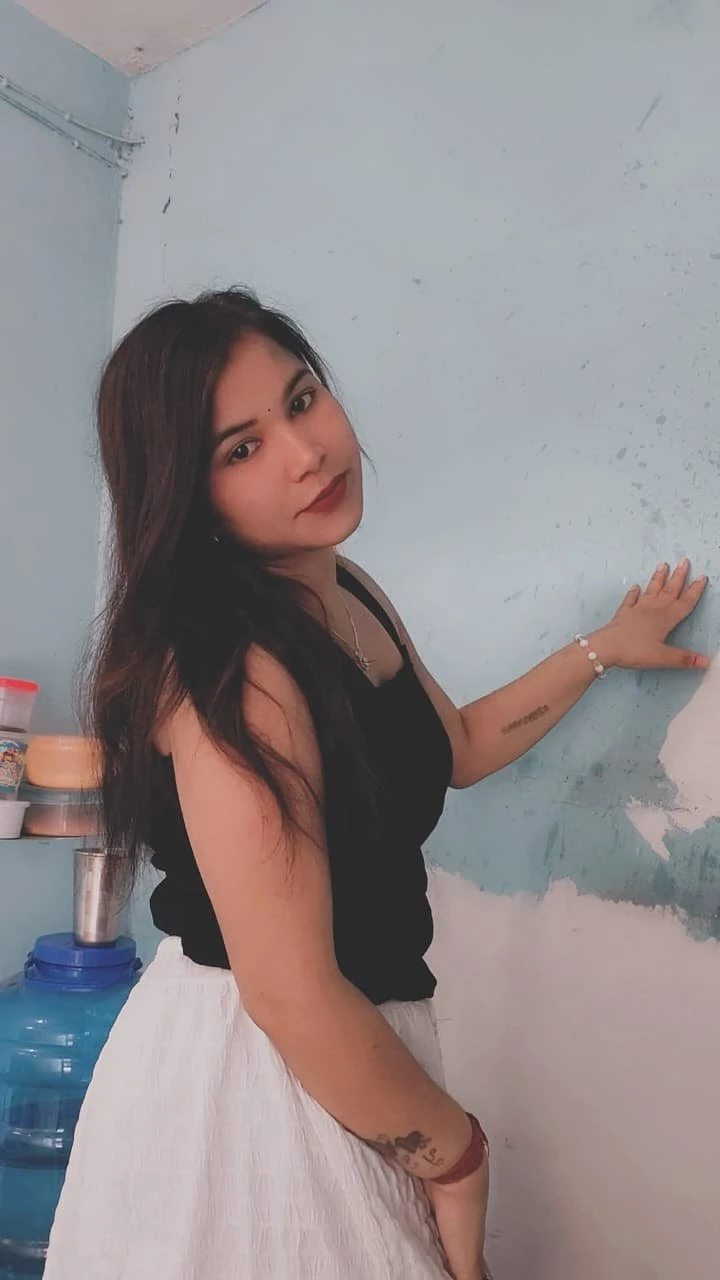 Komal Independent girl – Indian escort in Noida — 4 / 12