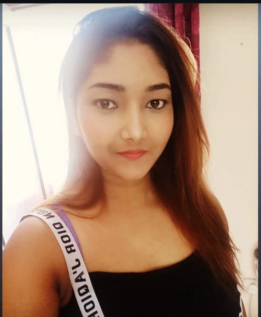 Vamika – Indian escort in Mumbai — 2 / 7