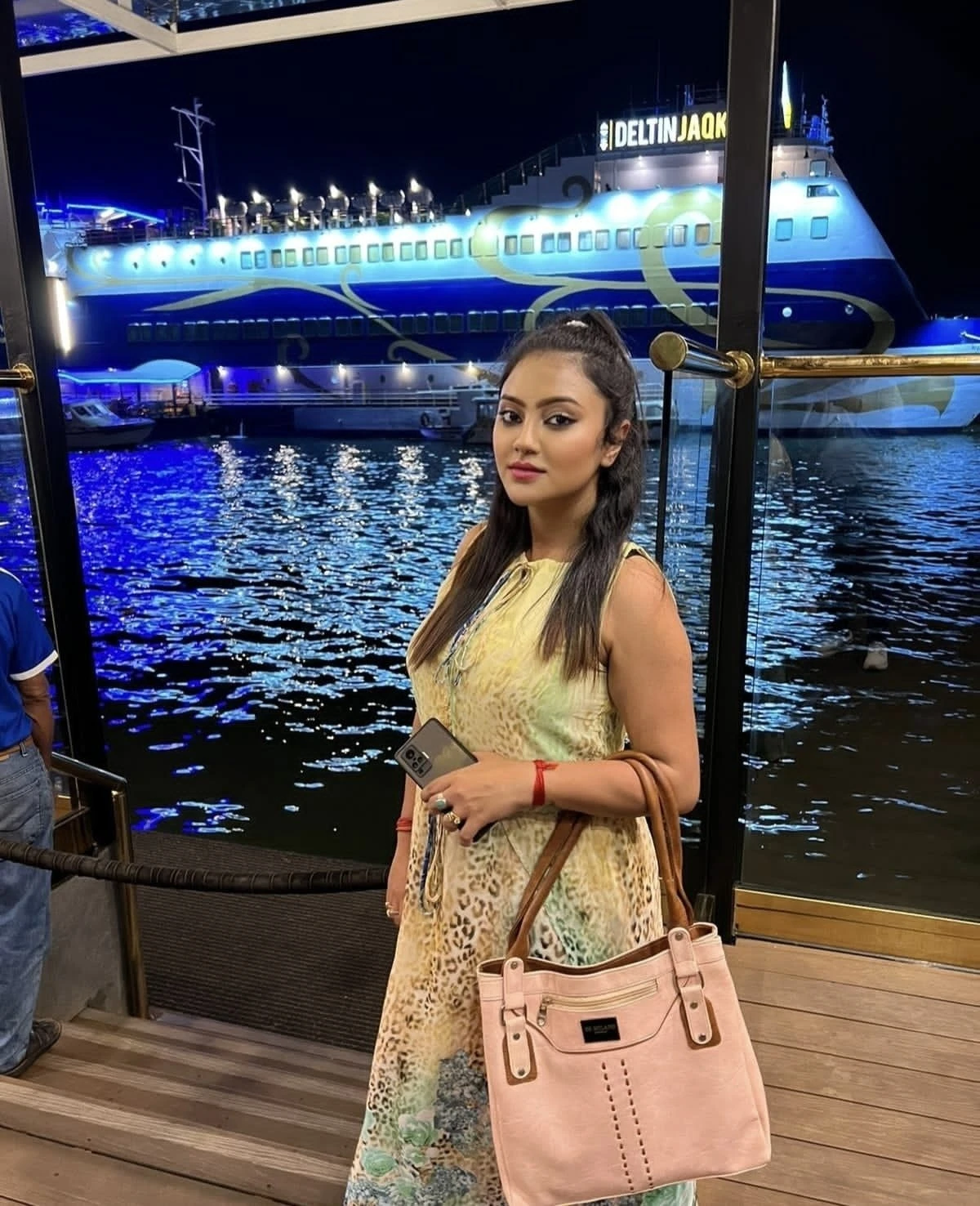 Ashu Sharma – Indian escort agency in Mumbai — 3 / 4