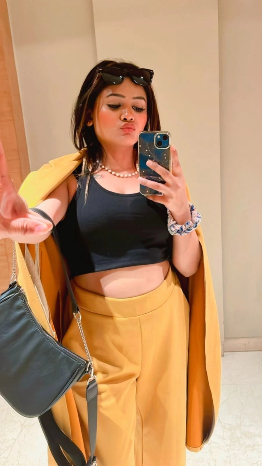 RIYA vSHING VIP MODEL AVAILABLE – Mexican escort in Tiruchirapalli — 4 / 6