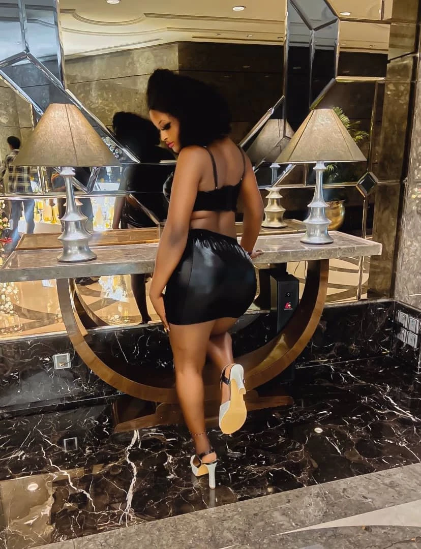 Xoxo Wealth – South African escort in New Delhi, Escort, New Delhi