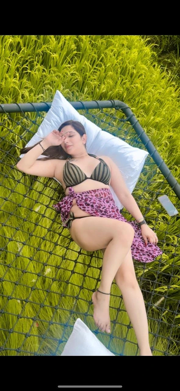 Miss Sneha – Indian escort in Pune — 16 / 31