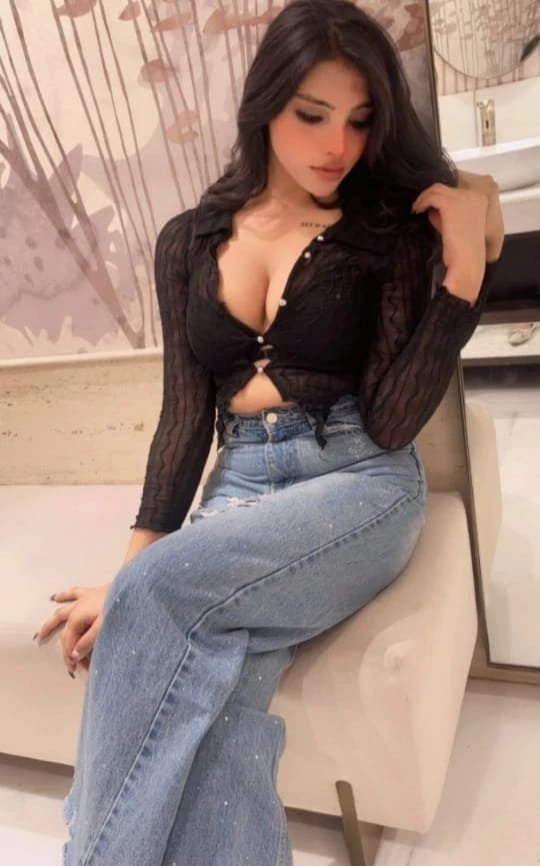 Arifa Outcall services & online services – Indian escort in Gurgaon — 4 / 18