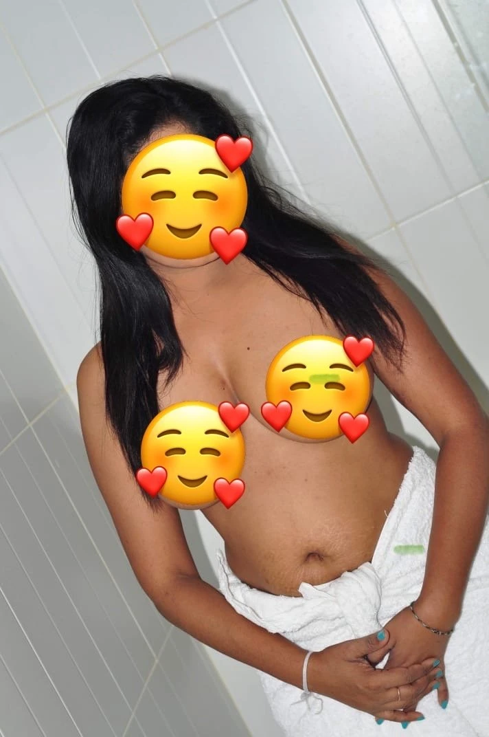 NETHU Cam Service Only – Sri Lankan escort in Colombo — 3 / 4
