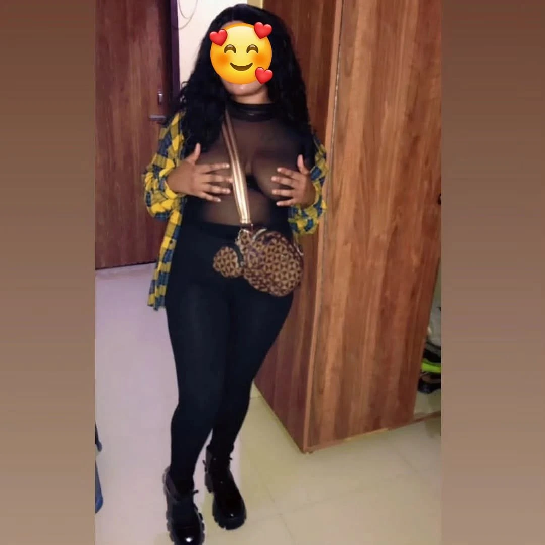 Juicy Jennifer Soft Ass Busty Boobs – South African escort in Gurgaon — 2 / 8
