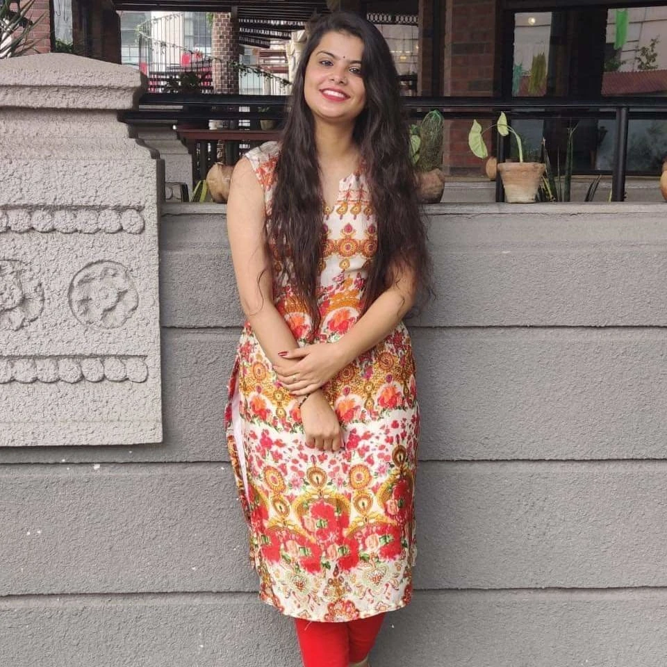 Kajal Sharma – Indian escort in Mumbai — 7 / 9