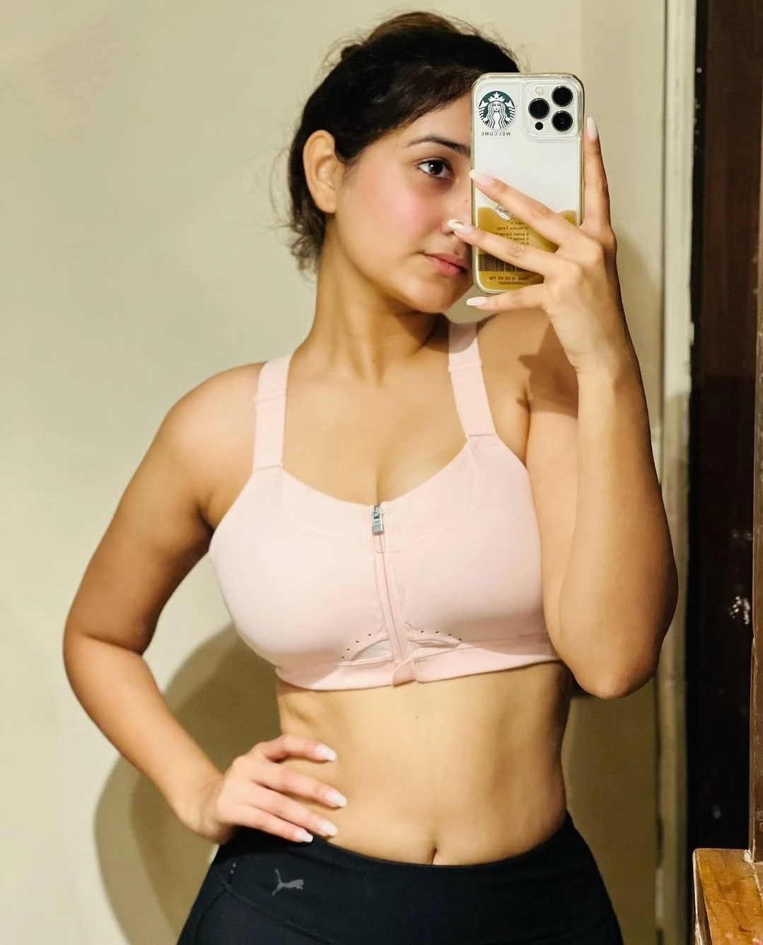 Individual escort Nude Cam/Chat – Indian escort in Noida — 3 / 4