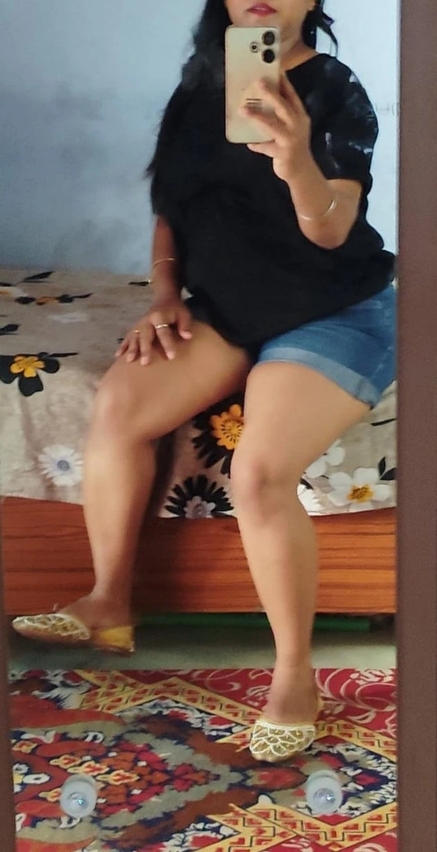 Nk Luxury Escorts (Real meet, cam show) – Indian escort agency in New Delhi — 3 / 4