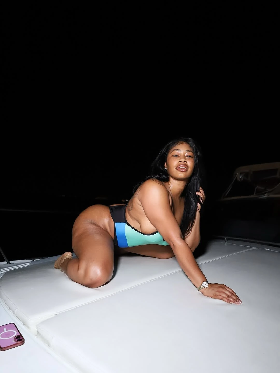Angelika – Cape Verdean escort in Erbil — 4 / 6