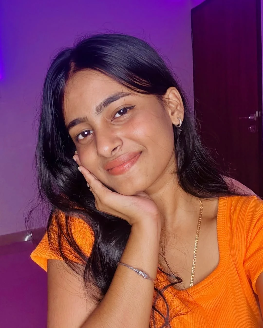 INDEPENDENT ESCORT SERVICE CASH PAYMENT – Indian escort in Kolkata — 3 / 7