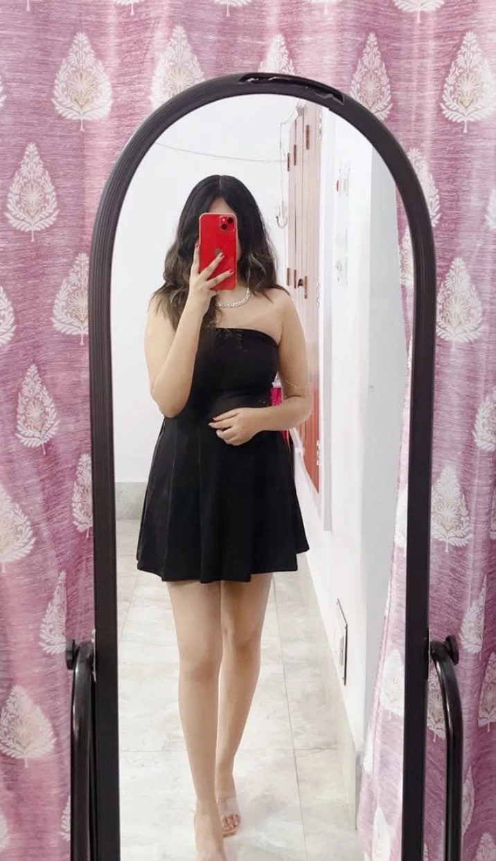 I'm Anjali for meet & cam session – Indian escort in Hyderabad — 2 / 4