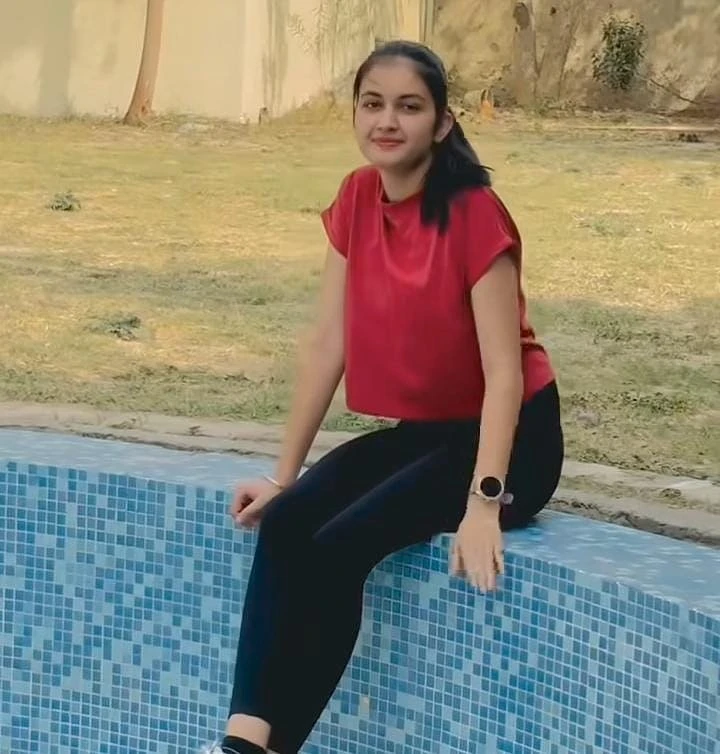 Lakshmi Aunty – Indian escort in Hyderabad, Escort, Hyderabad