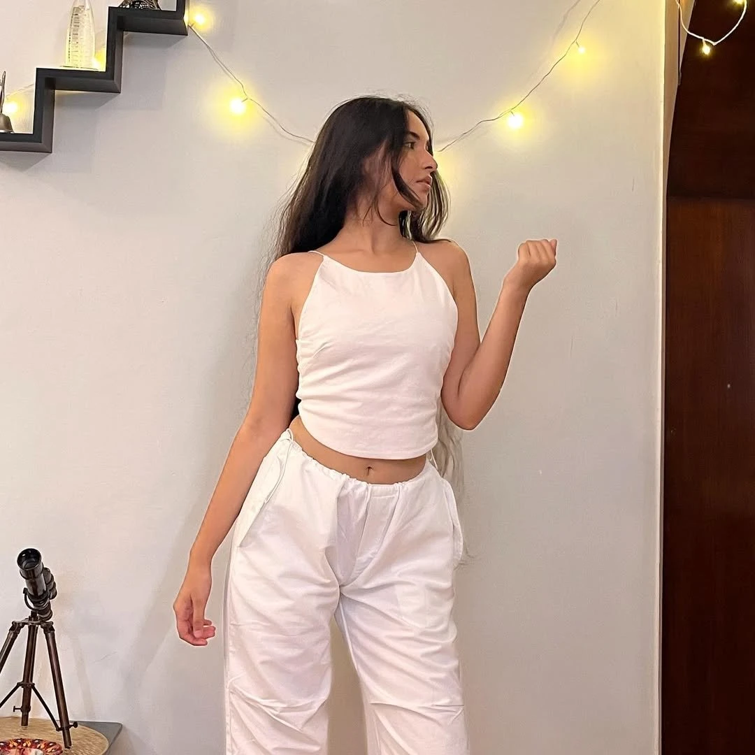 Ritika Jain – Indian escort in Pune — 1 / 6