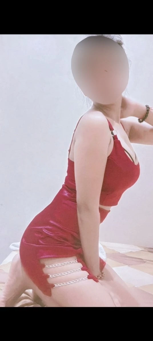 Prachi cam show mumbai – Indian escort in Mumbai — 3 / 5