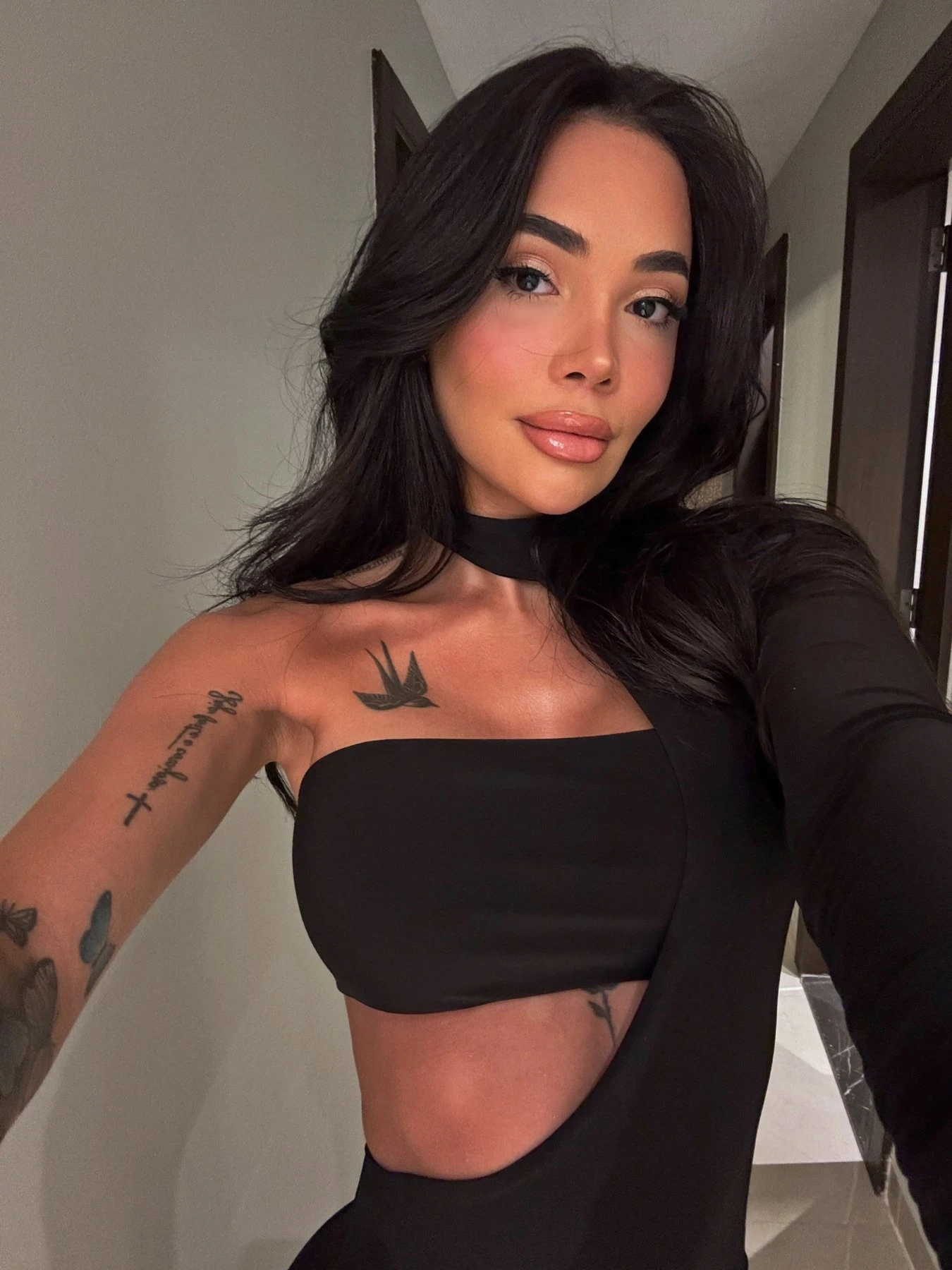 Bia – Brazilian escort in Vilnius — 25 / 29