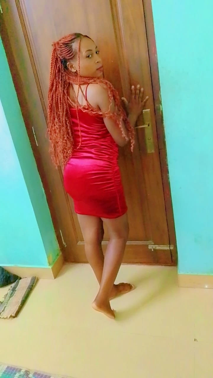 Sarah – Ivorian escort in Pune — 2 / 4
