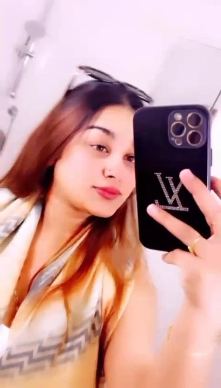 Nitya Real Meet Incall / Outcall Both – Indian escort in New Delhi — 3 / 6