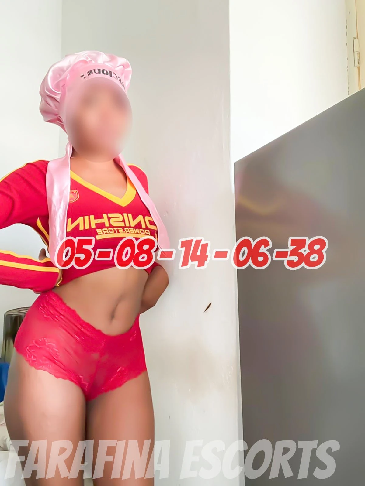 Minatta – Ivorian escort in Abidjan — 3 / 7