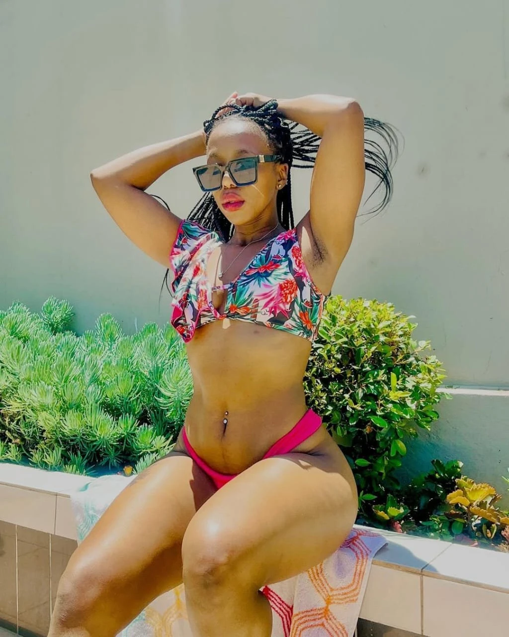 Alisha – Rwandan escort in Pondicherry — 4 / 6