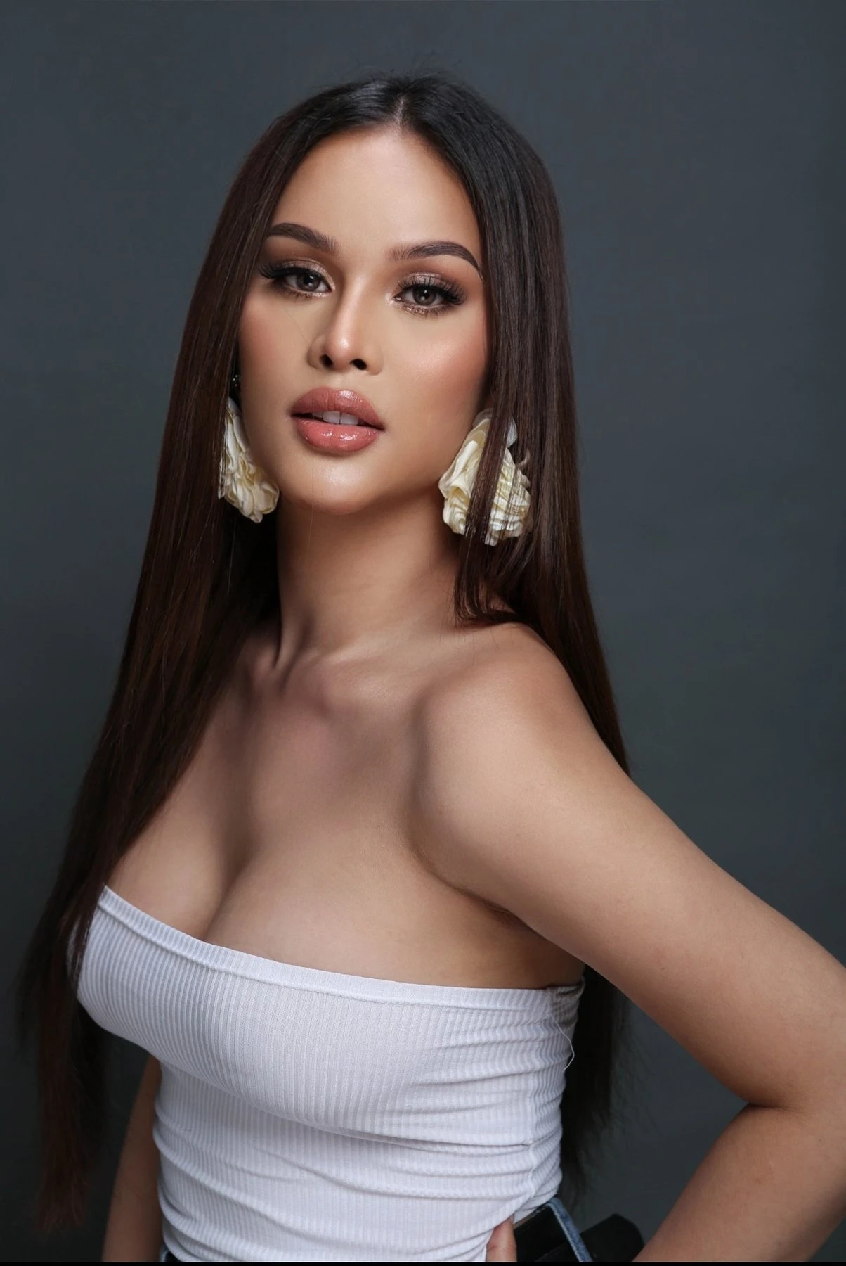 Ché Valentina has arrived – Spanish escort in Hong Kong — 2 / 9