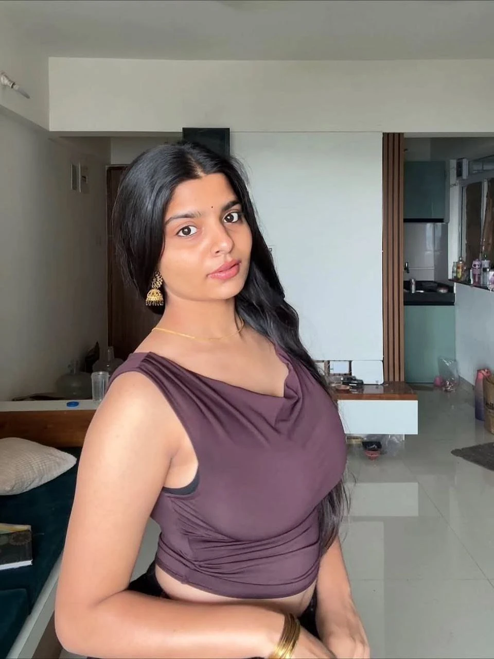 Vip Escort High Profile – Indian escort in Colombo — 2 / 4