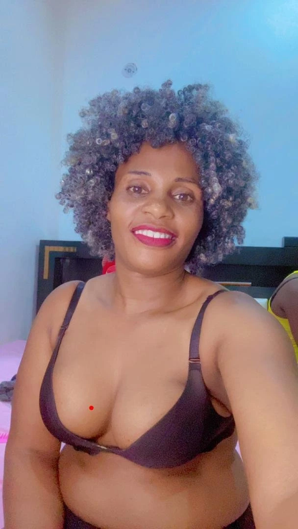 African Juicy +91//878785//6607 – escort in Noida — 7 / 15